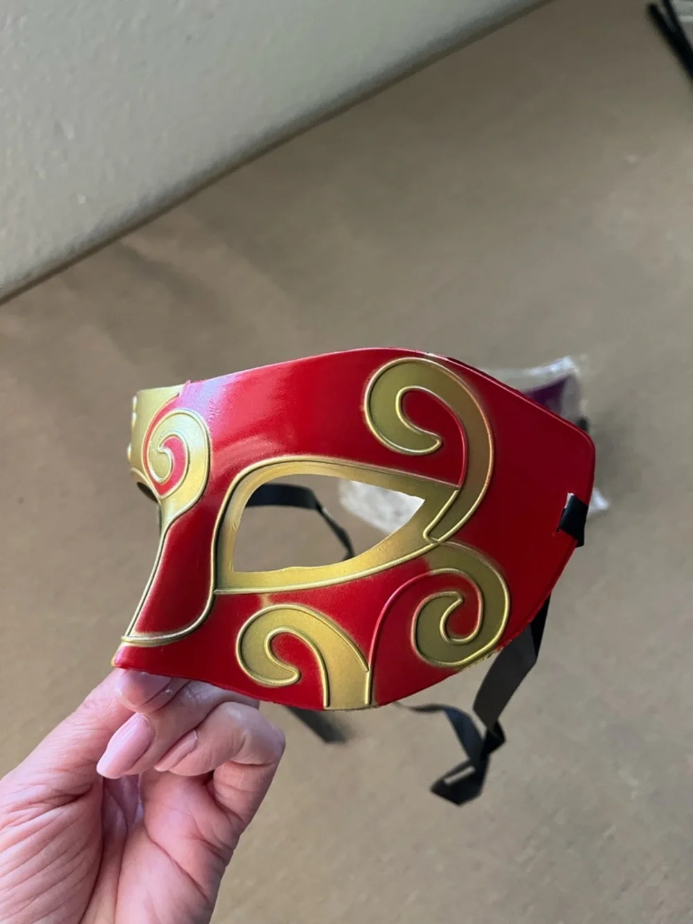 Venetian-Style Half Face Masks in Gold/Red & Silver/Purple